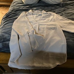 grey loose blouse with flutter sleeves 2xl.